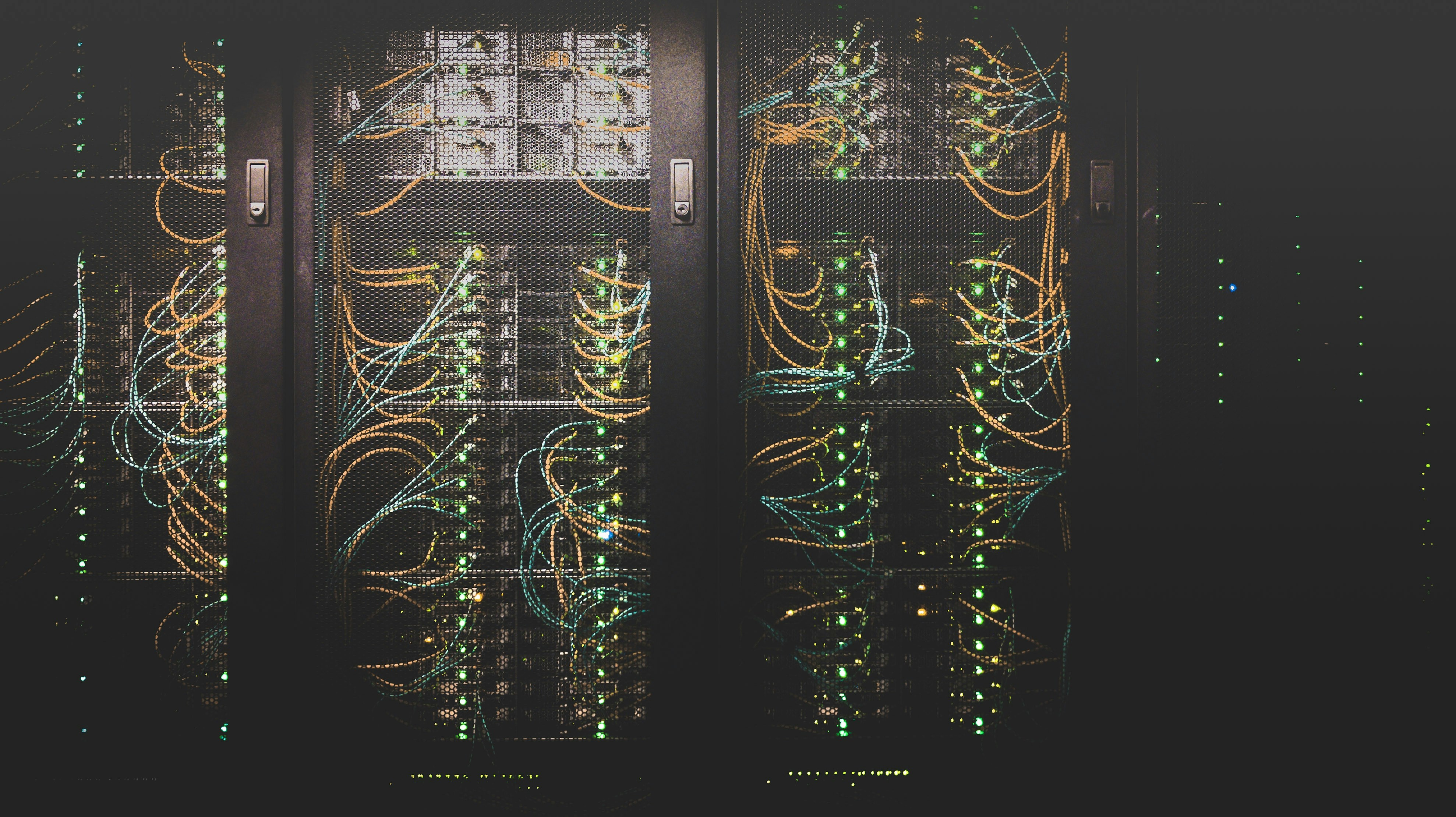 Zero-Downtime Releases with Progressive Delivery: Canaries, Flags, and Fast Rollbacks