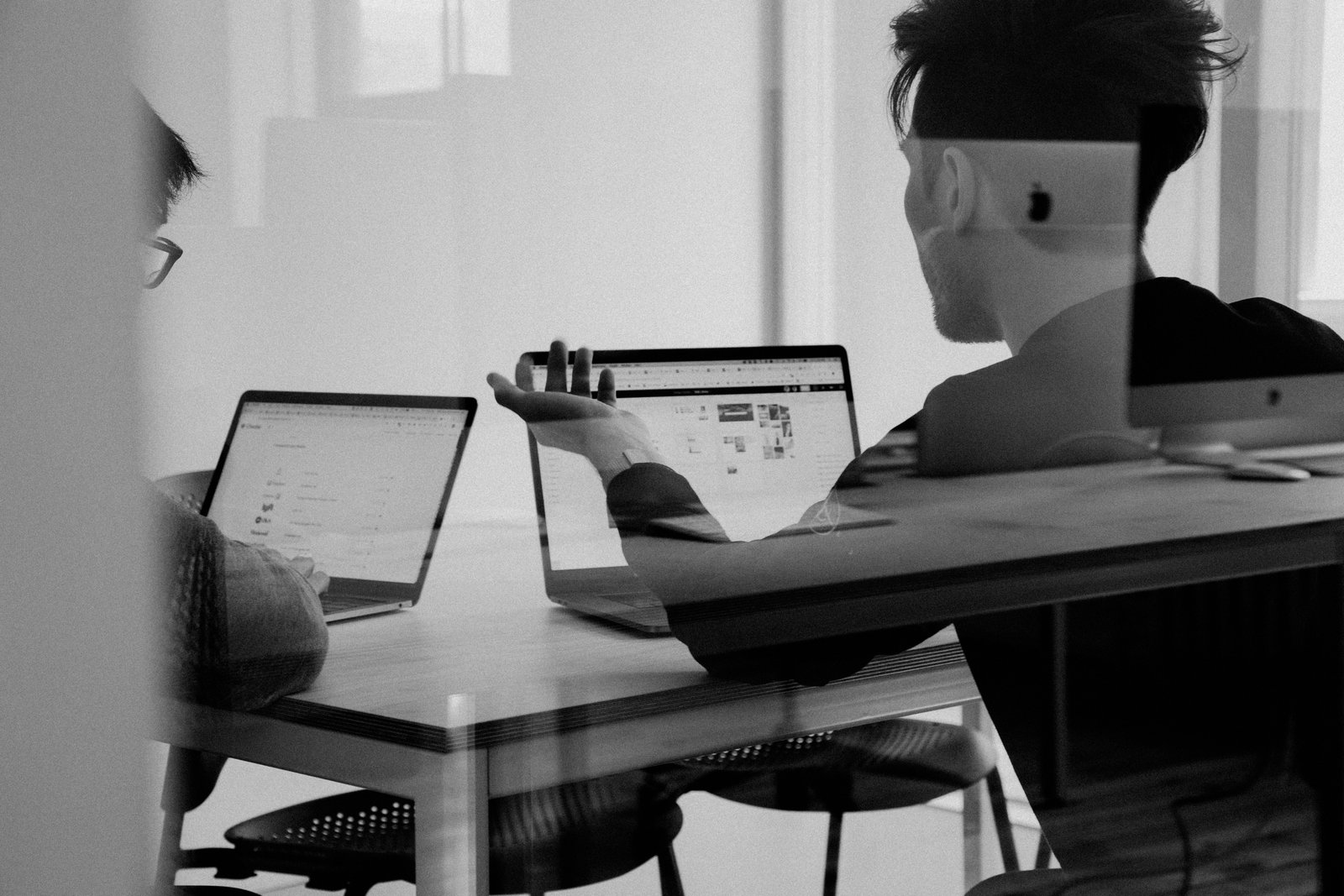 Killer Search and IA: The Two Levers That Make Any Hub Feel Effortless